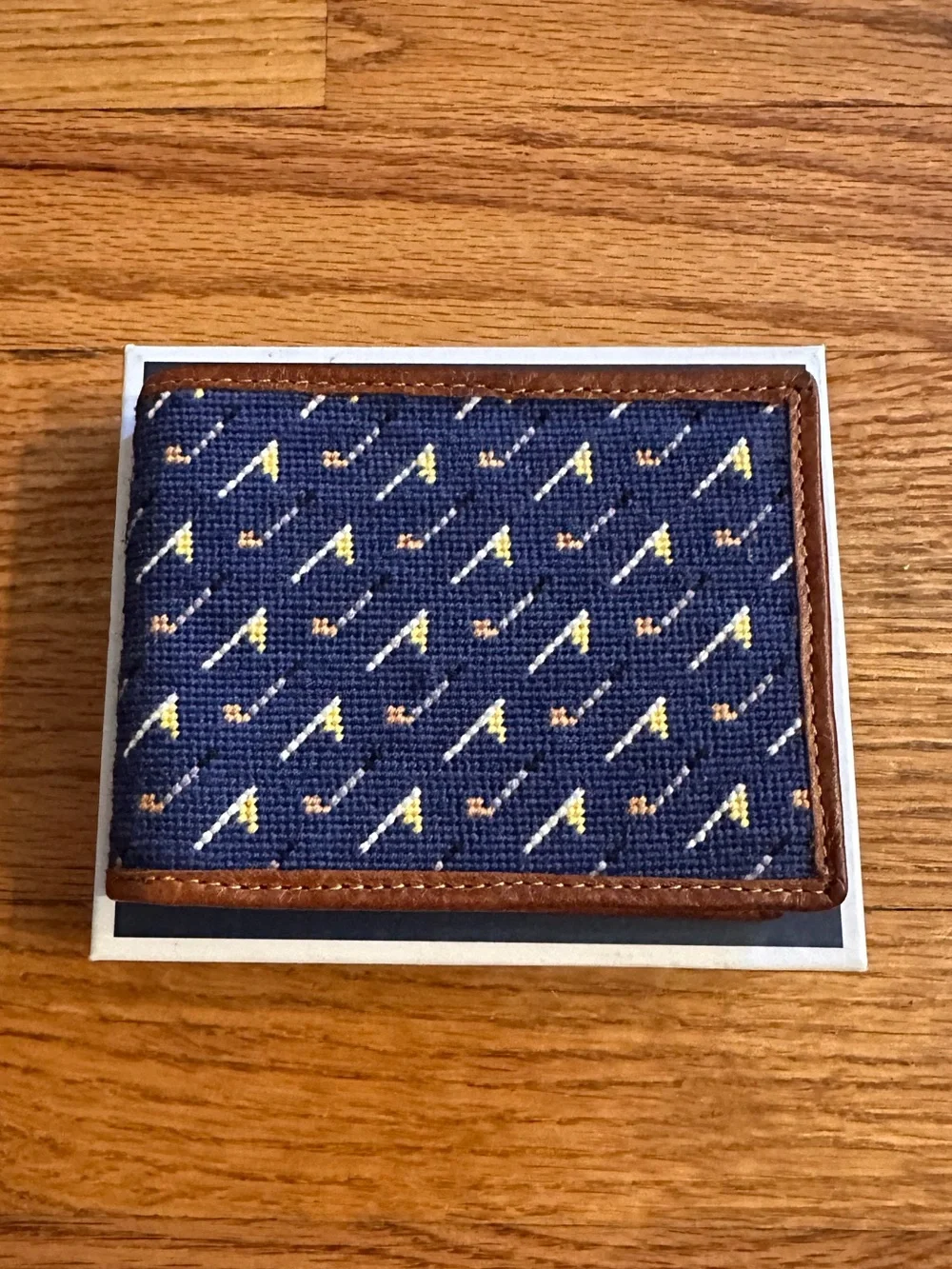 NEW Smathers & Branson Needlepoint Wallet